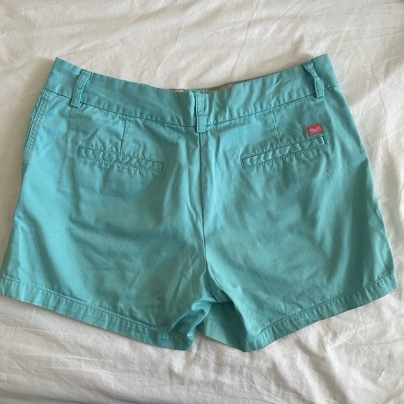 Vineyard vines chino shorts - Picture 2 of 3